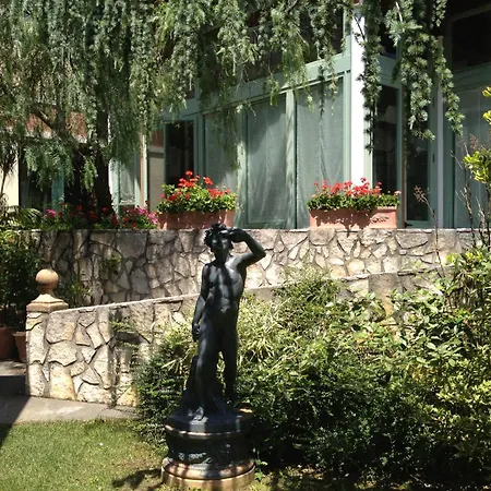 Solofra Palace Hotel & Resort-3
